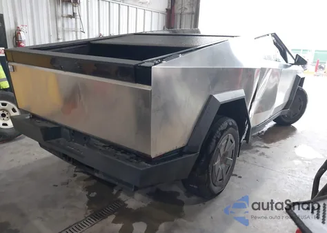 2025 Tesla Cybertruck All-Wheel Drive z USA, uszkodzony, nr VIN 7G2CEHED1SA081551